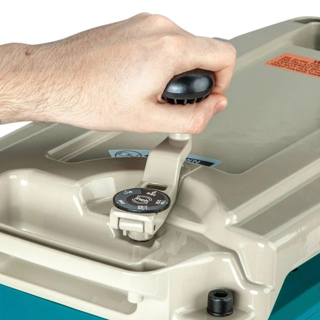 Plaina Desengrosso 304mm 1.650W 220V 2012NB – Makita - foto 4